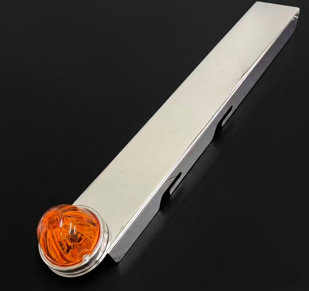 KW--2-601 W900 Back Panel