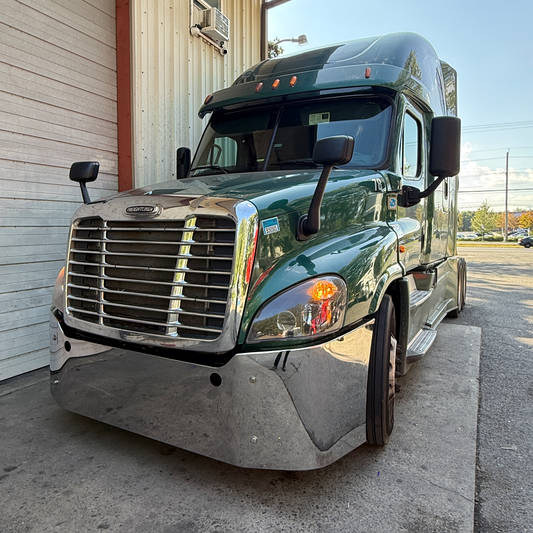 FL-2-104 Cascadia Front Bumper