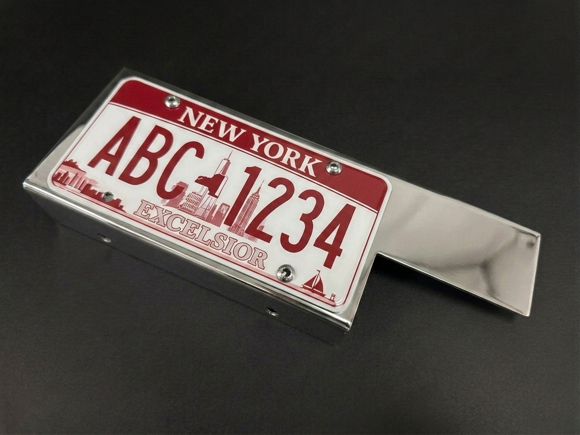 UN-1-532 Front Bumper Plate Holder (HUT)