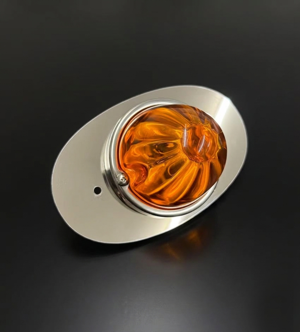FL-2-521 Cascadia Watermelon Bracket turn signal