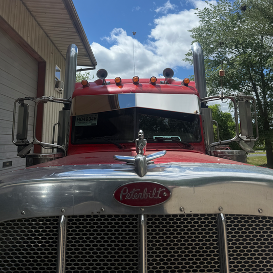 PT-2-401 389 Bowtie Visor